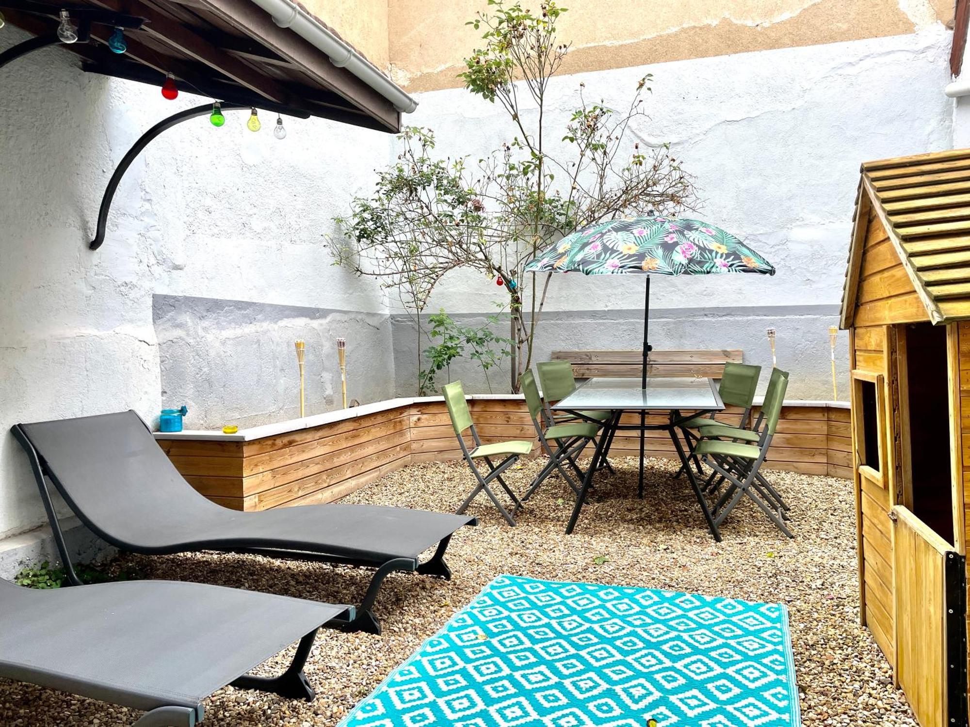 Apartament Le Petit Jardinet De Tarare Zewnętrze zdjęcie